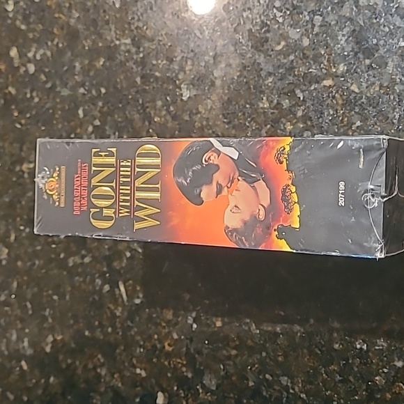Gone With The Wind NIP VHS tape set - Picture 2 of 4